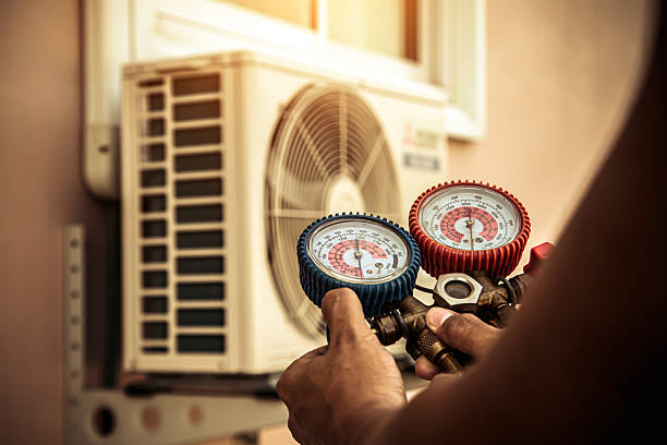 Professional Hvac technician working in Atwood, CA